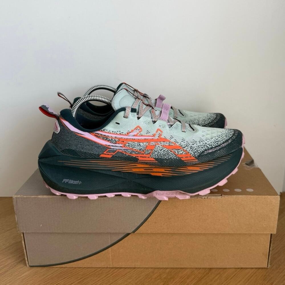 ASICS Trabuco Max 4 Cold Moss/Orange Women Trail Sneakers- SZ 7 - Picture 2 of 12